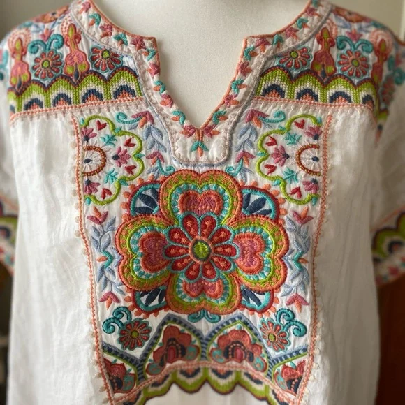Johnny Was Workshop embroidered blouse NWOT - Picture 4 of 5